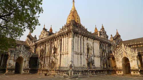 Bagan – Mặt trời lặn sau những đỉnh tháp, Du lịch, Bagan, huyền bí, thanh tĩnh, êm đềm, mặt trời, Mianmar, Yangon, Ayeyarwady, Phật, Shwezigon,