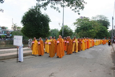 Lễ rước Phật của Hội Phật giáo Thừa Thiên Huế